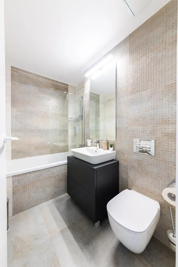 Wonderful Scape Apartment Bucureşti